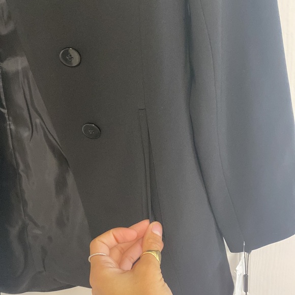 Karl Lagerfeld Black Suit Jacket - Picture 5 of 8